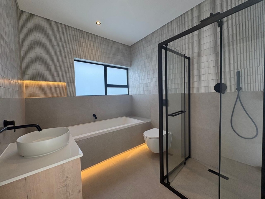 4 Bedroom Property for Sale in Sandown Western Cape